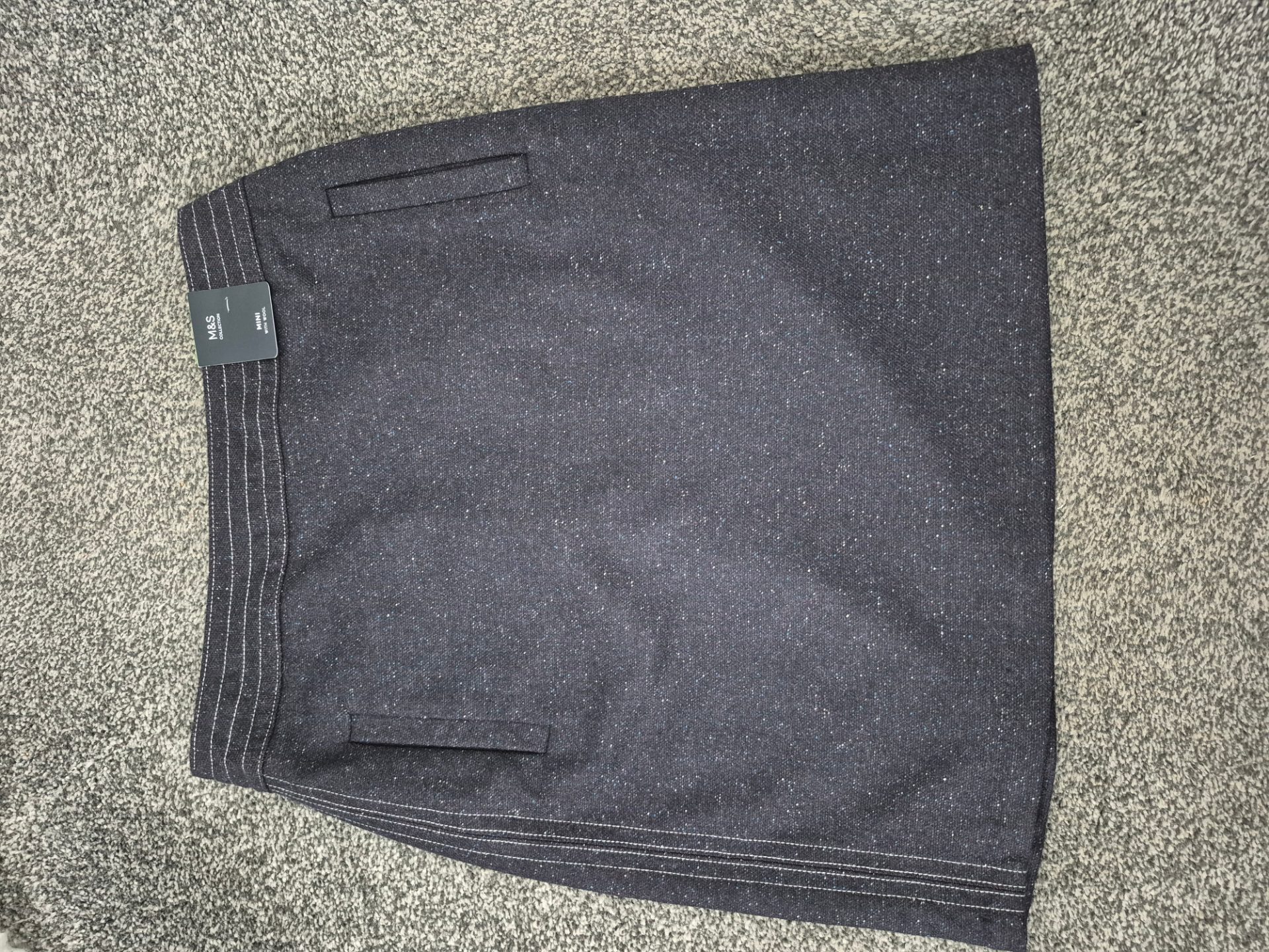 Mini wool skirt