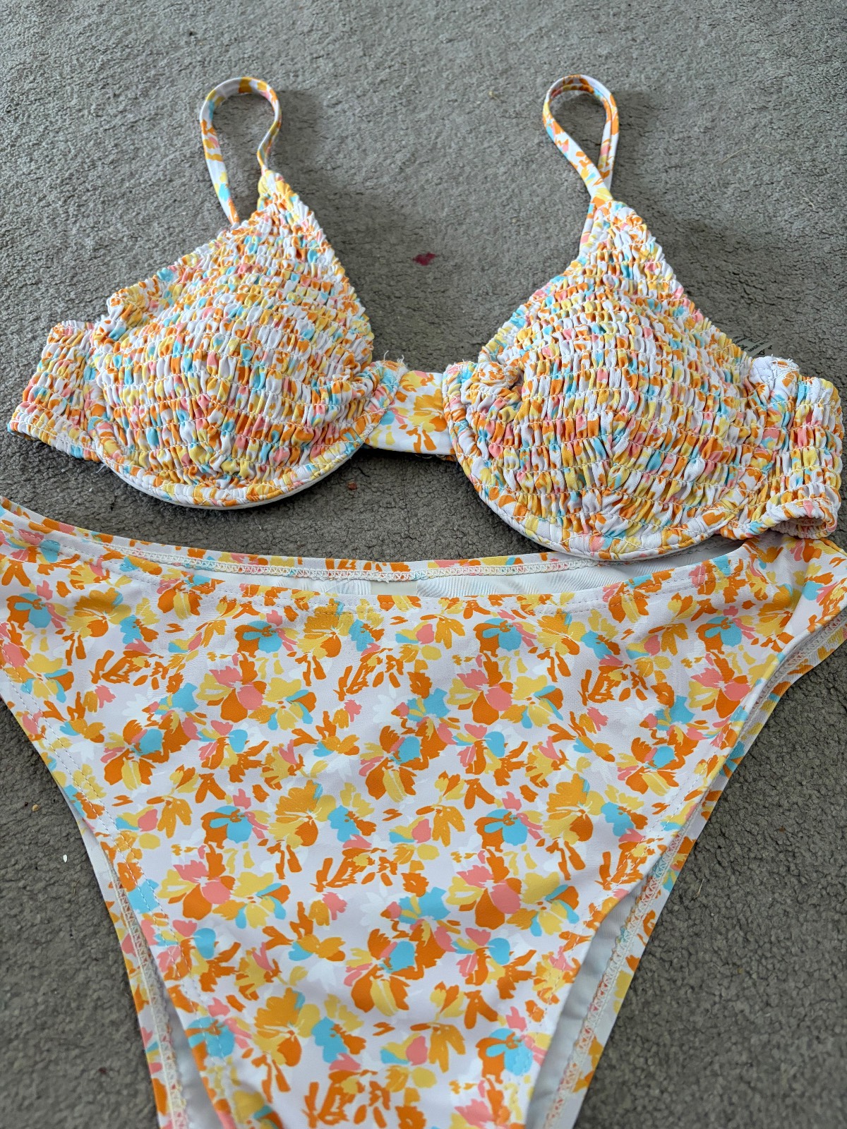 Bikini size M