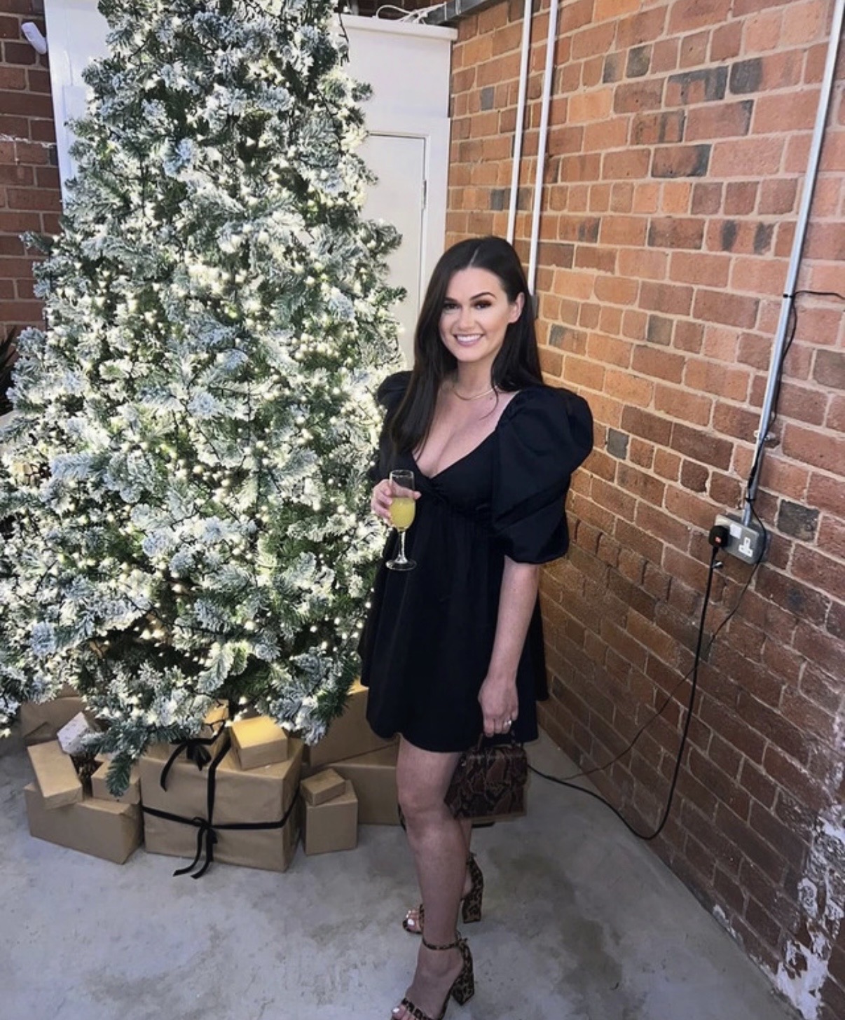 In the style black dress size 6