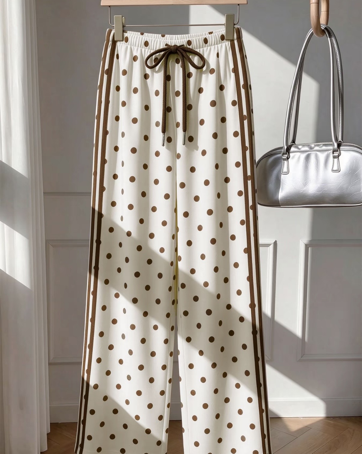 Polka dot trousers size 10