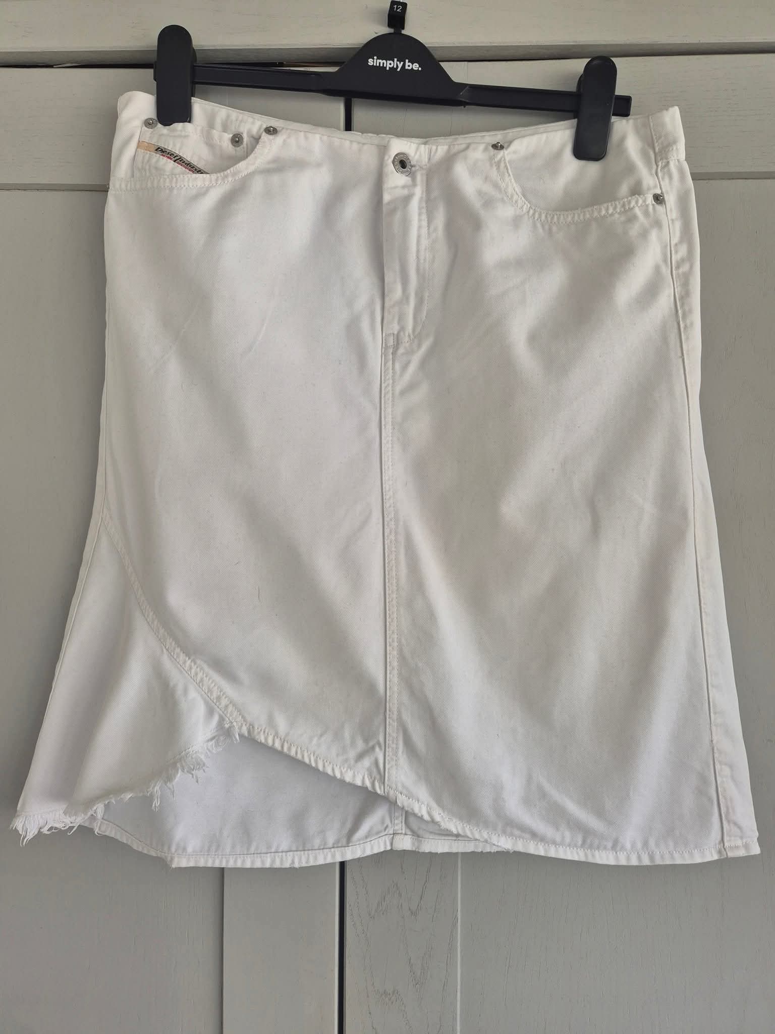 🤍 Vintage Diesel White Denim Skirt — 1997 Ibiza | Size 32