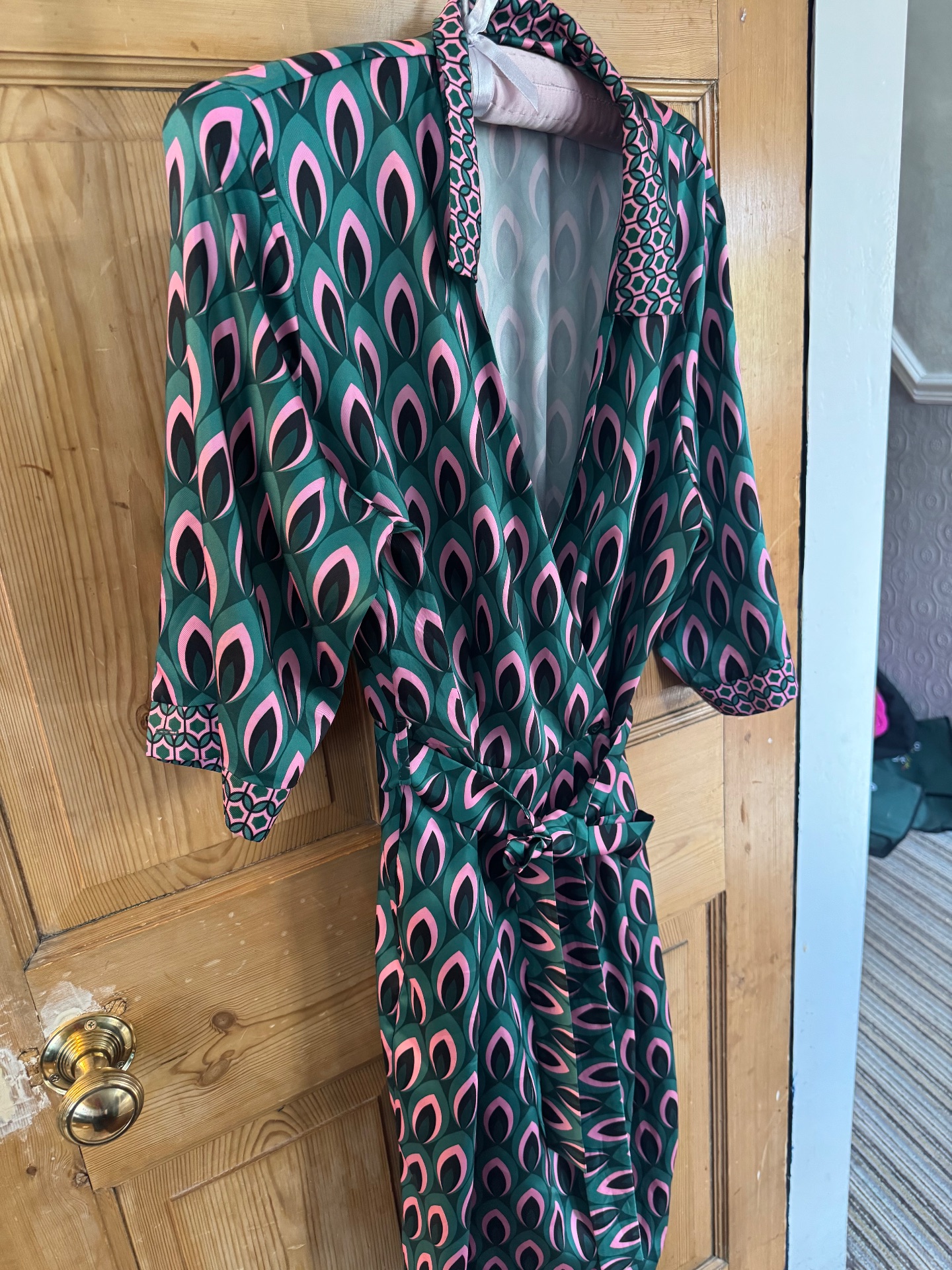 Prestige Retro Geometric / Peacock Wrap Midi Dress - suit size 14-16 - Green & Pink