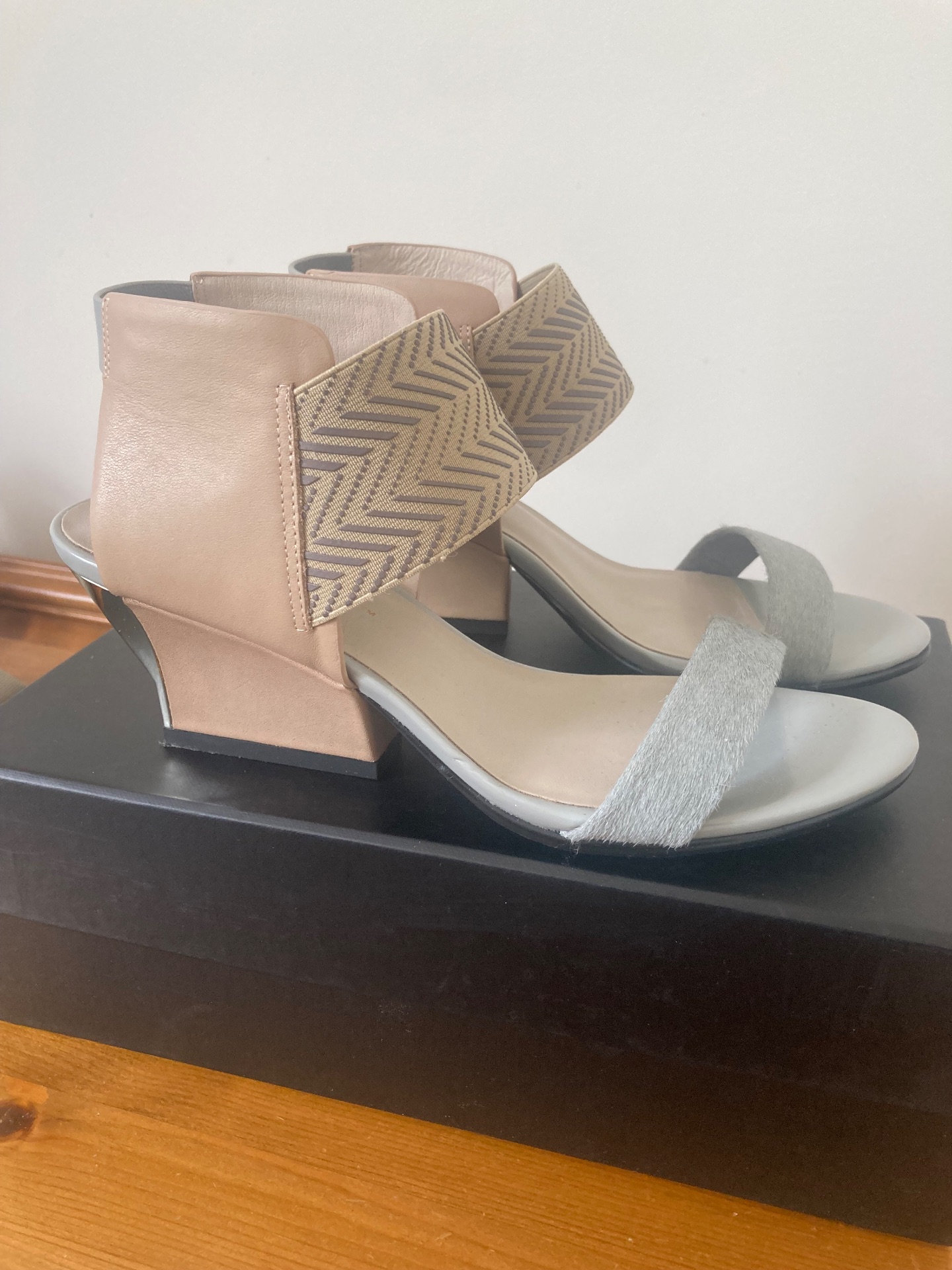United Nude ‘Raiko’ Sandals Size 6 / EUR 39