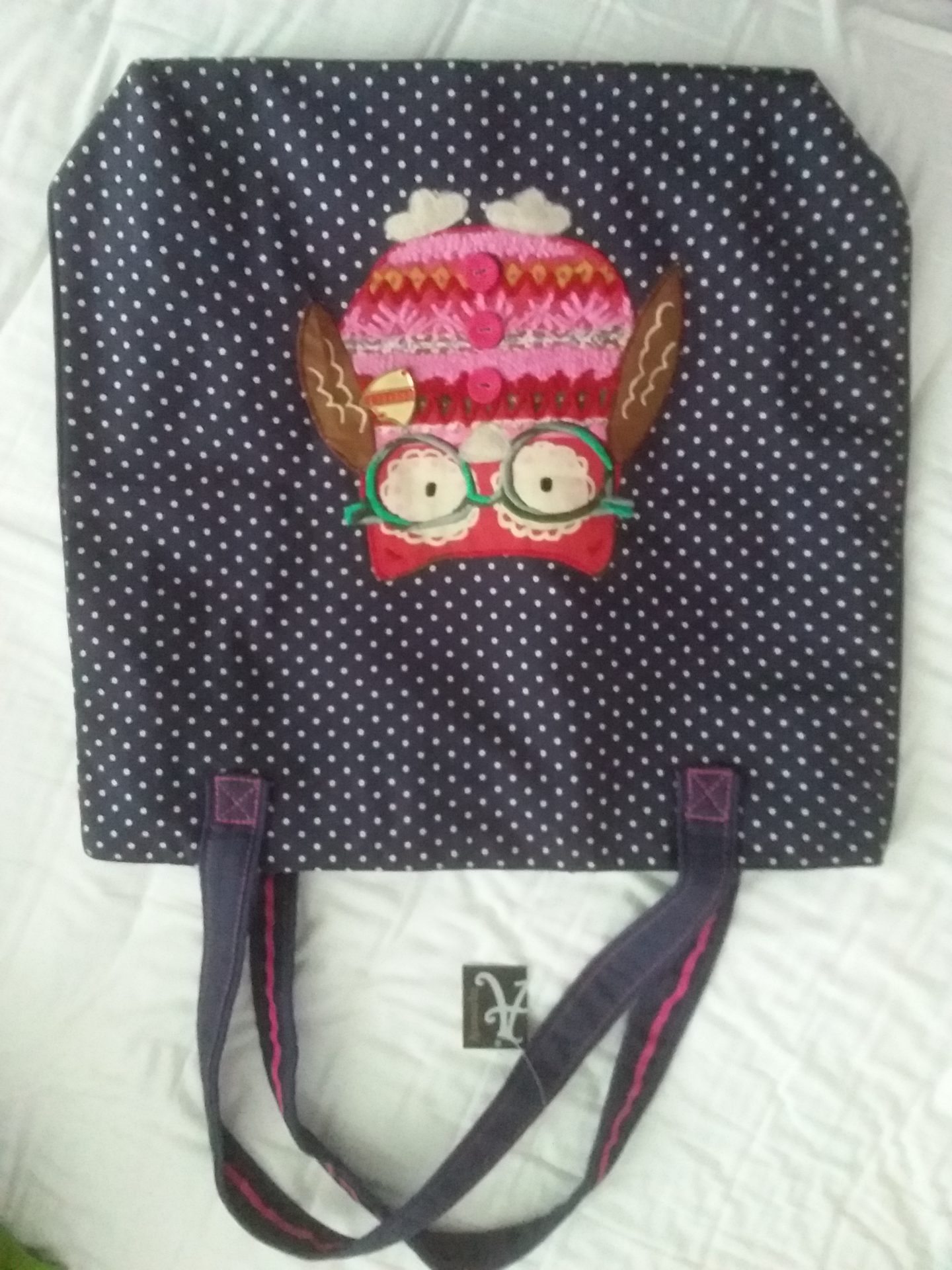 Tote bag