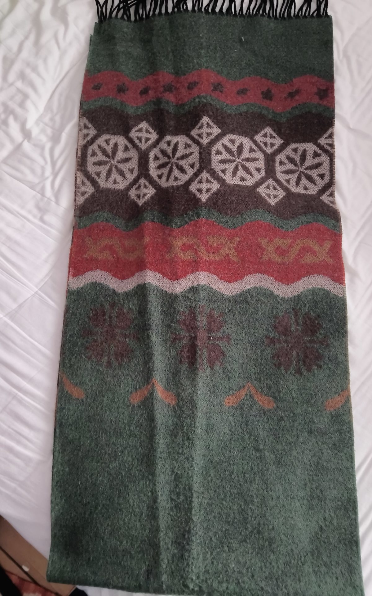 Monsoon scarve