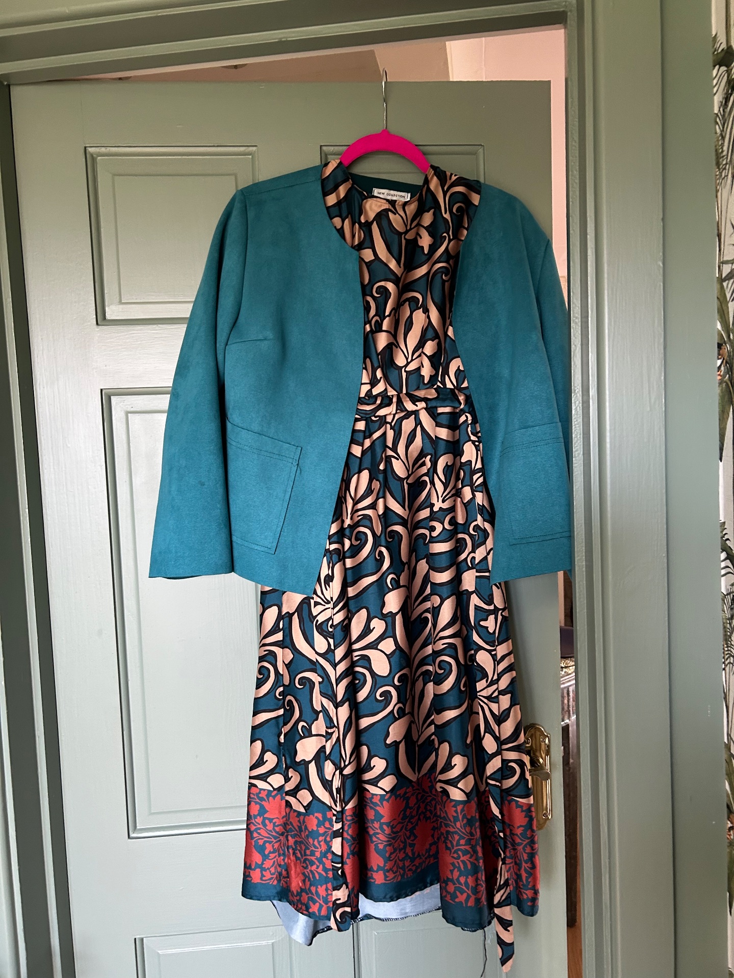 Gorgeous dress and matching jacket