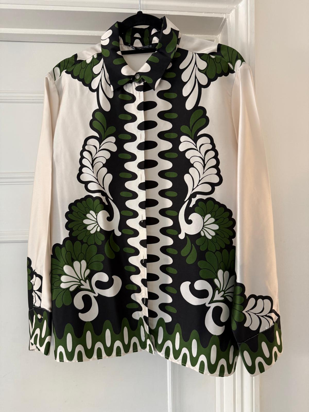 Zara cream/back/green shirt size M