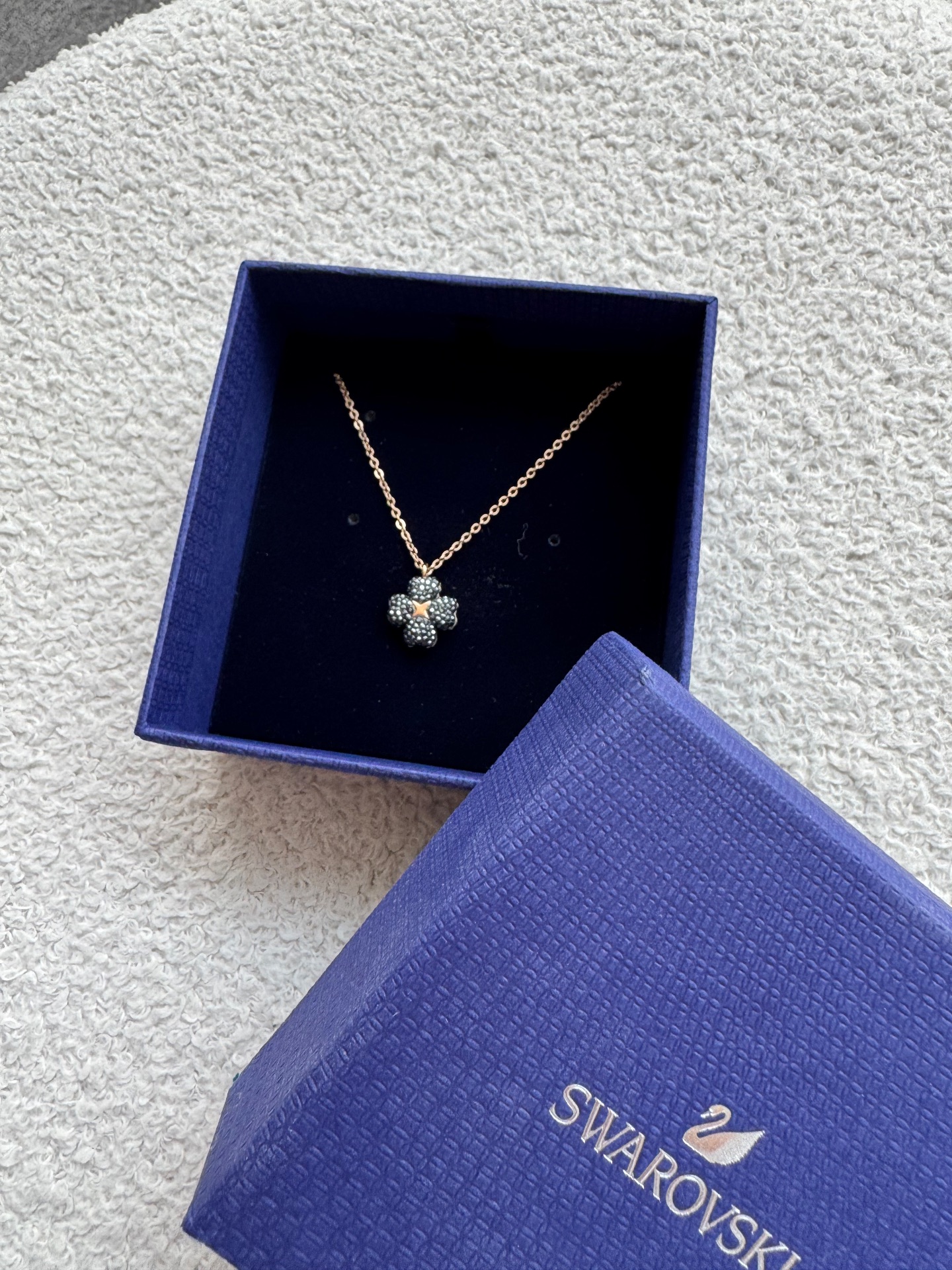 Swarovski reversible flower necklace