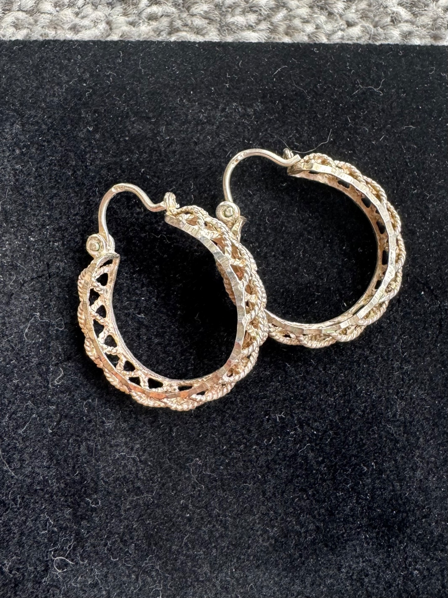 Vintage Sterling Silver filigree hoop earrings