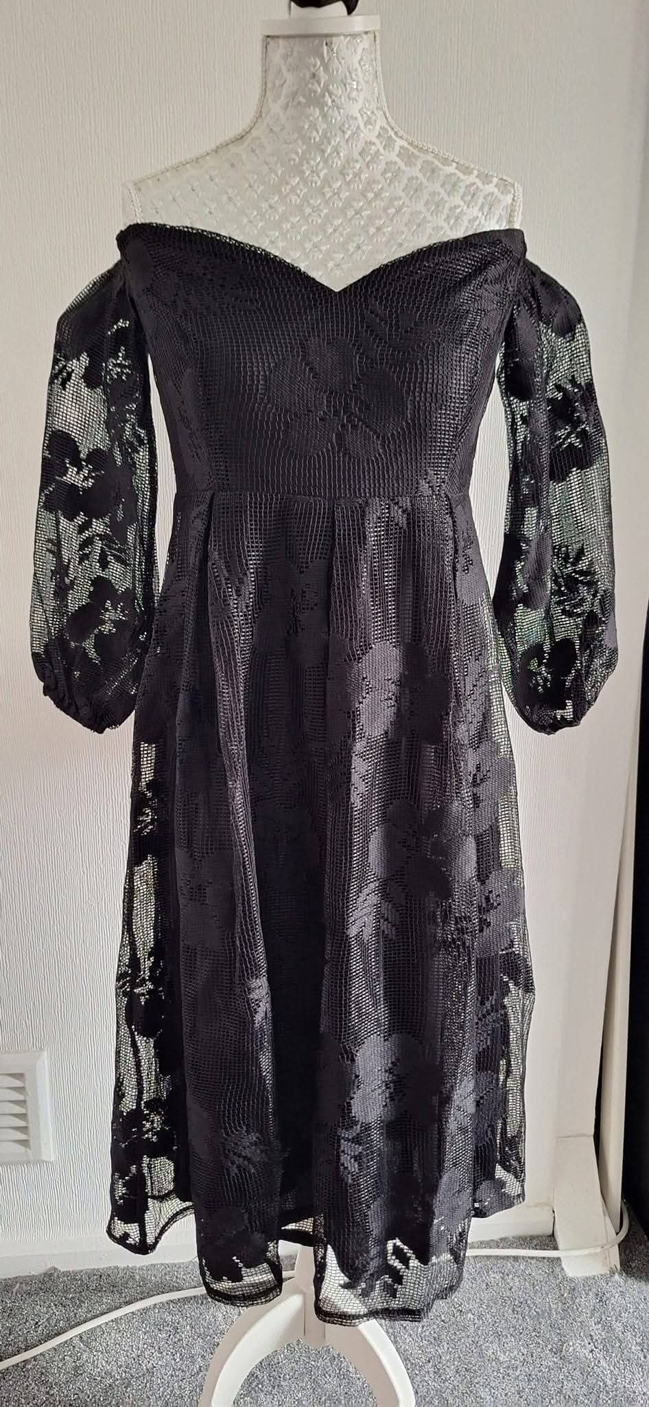 Beautiful black dress new with tags for spooky season