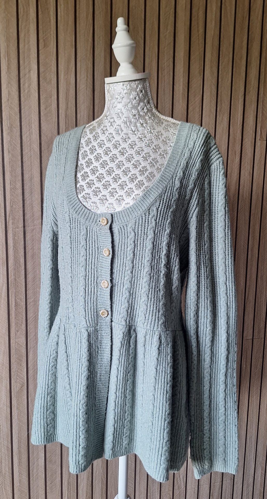 size 14 JOE BROWNS CARDIGAN