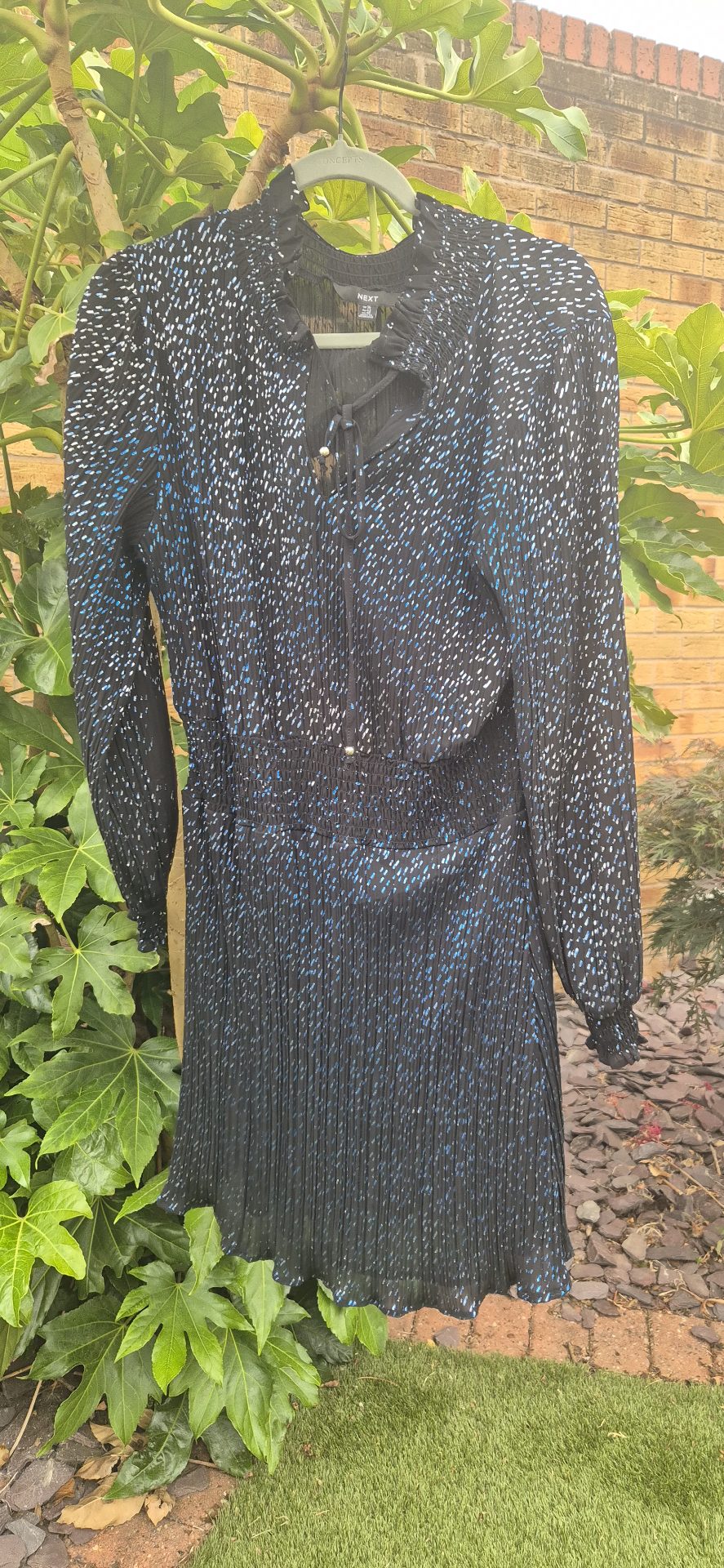 Beautiful Next black party dress Size 14 (10-14)