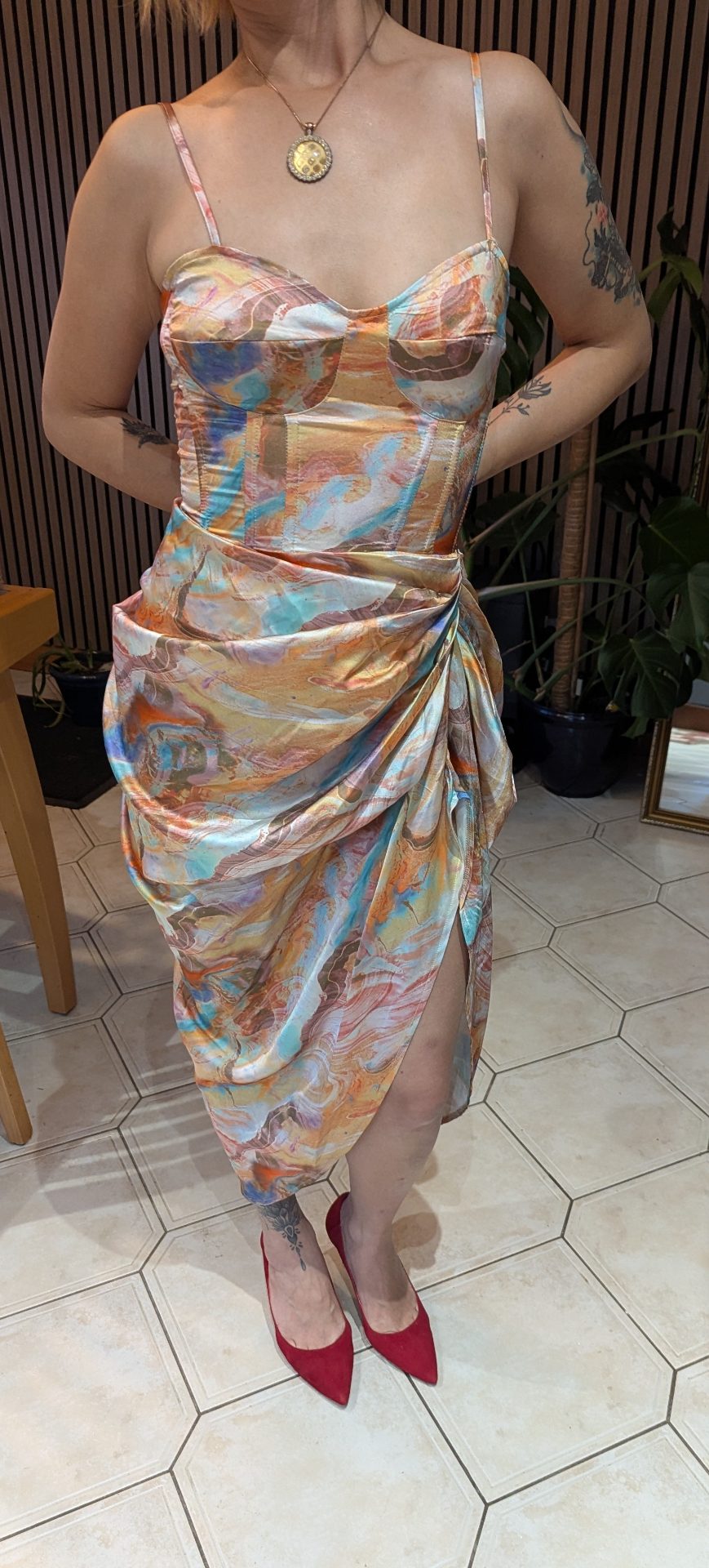 Pretty Little Thing Dress Size 6