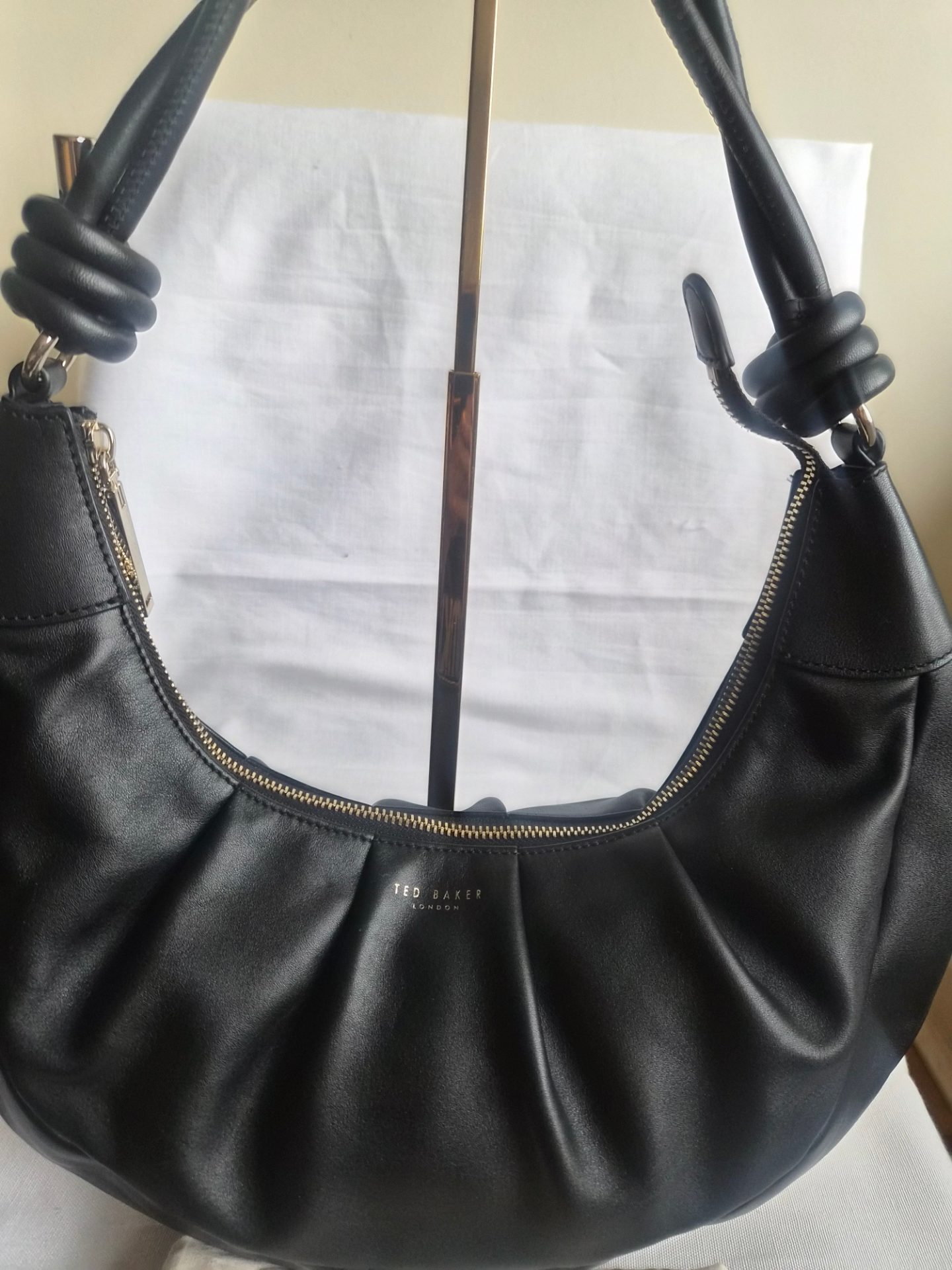 Ted baker. *Twillia *Black leather  sling/shoulder  bag.
